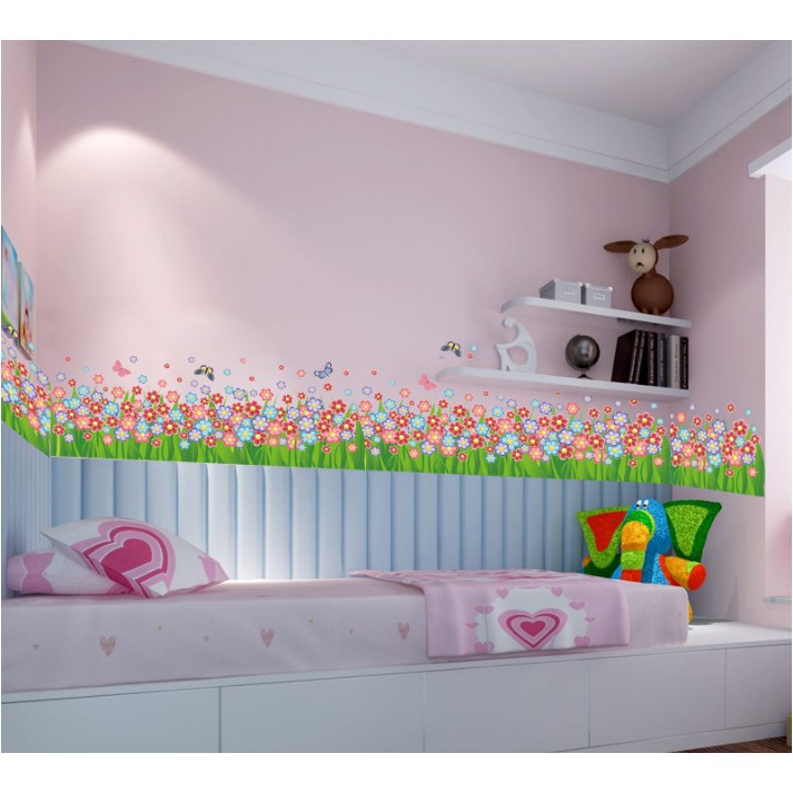 Decal trang trí chân tường hoa li ti