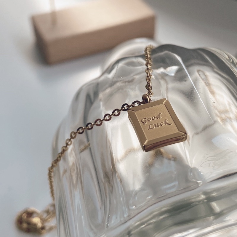 Vòng cổ titan thẻ goodluck