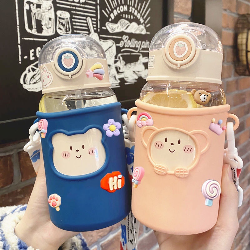 Bình Nước 580Ml Bằng Nhựa Không BPA Chống Rơi Vỡ Kèm Ống Hút Dễ Thương Tiện Dụng Cho Người Lớn Và Trẻ Em