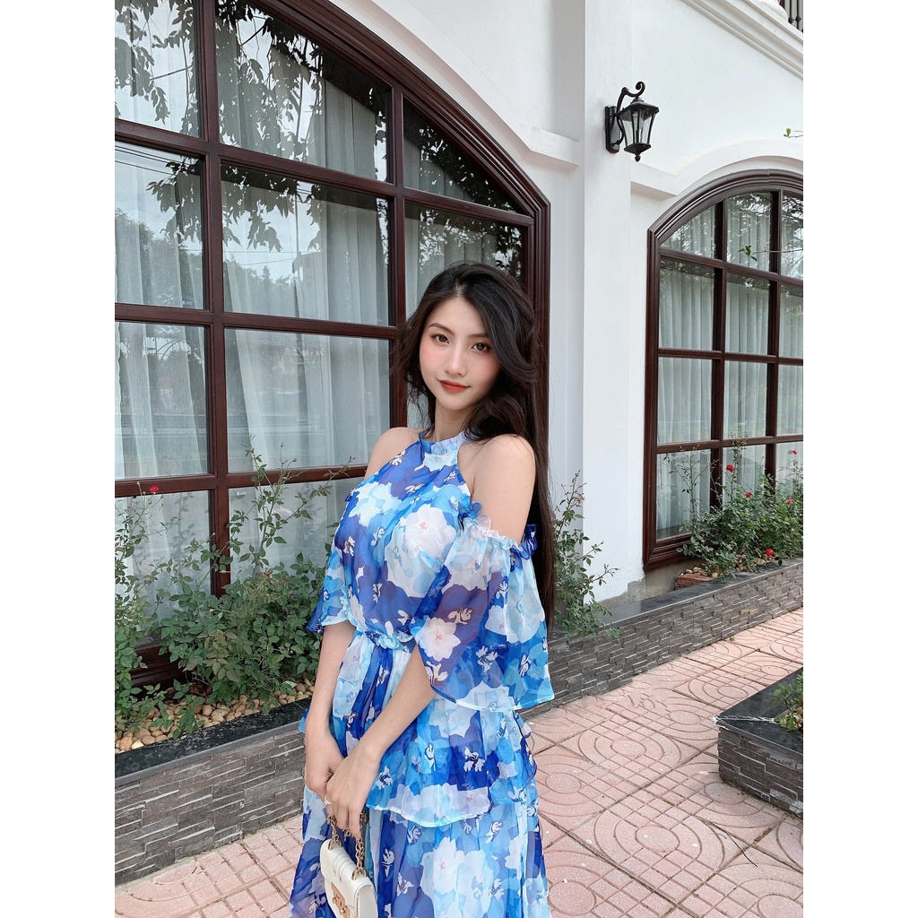 Đầm maxi dài cổ yếm hở vai váy nữ vải tơ hoạ tiết bầu trời in thiết kế mặc đi chơi du lịch biển nghỉ mát resort dự tiệc