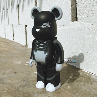 Tượng Bearbrick NlKE SB 400%