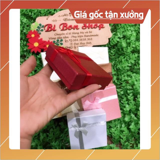 HỘP ĐỰNG VÒNG CÓ NƠ