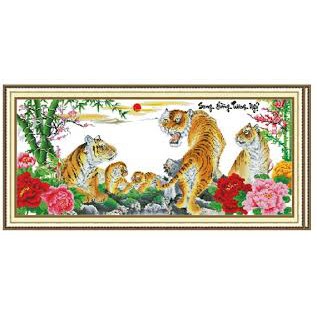 Tranh thêu chữ thập NGŨ HỔ LÂM MÔN (222912)102×48 cm chưa thêu.