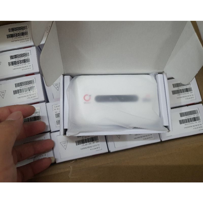 Bộ phát Wifi 4G Olax MT20 Pin 2100mAh, Tốc độ 150 Mbps, Kết nối 10 thiết bị