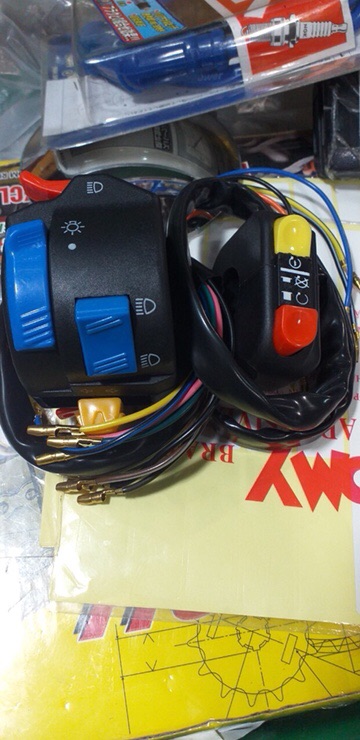 Bộ 2 cùm công tắc độ có passing