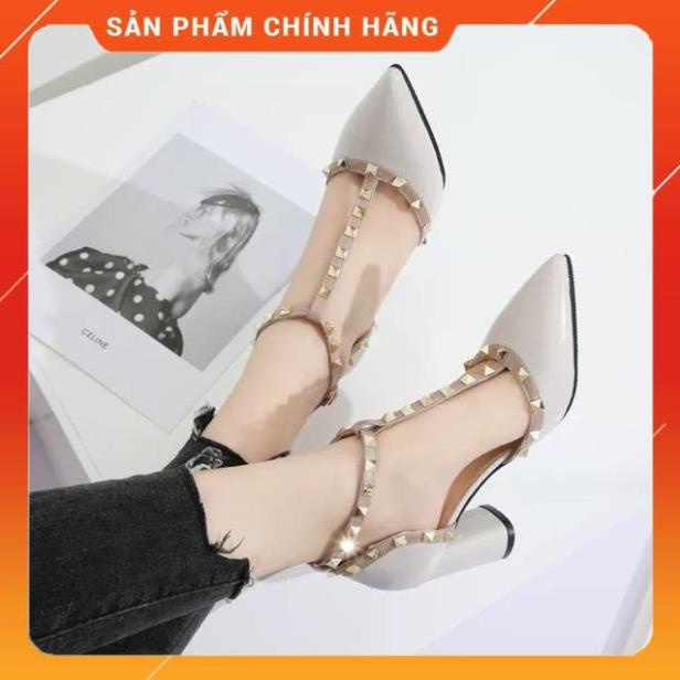 (ORDER) Giày cao gót mũi nhọn đinh tán BIG SIZE 41,42,43