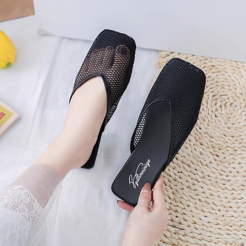 Dép sục lưới đế nhẹ mũi vuông