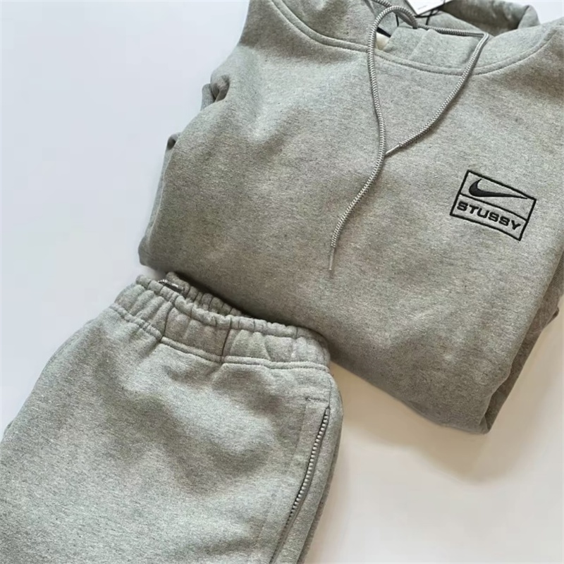 Áo Khoác Hoodie Chui Cổ Nam In Chữ X Stussy DJ9489-063