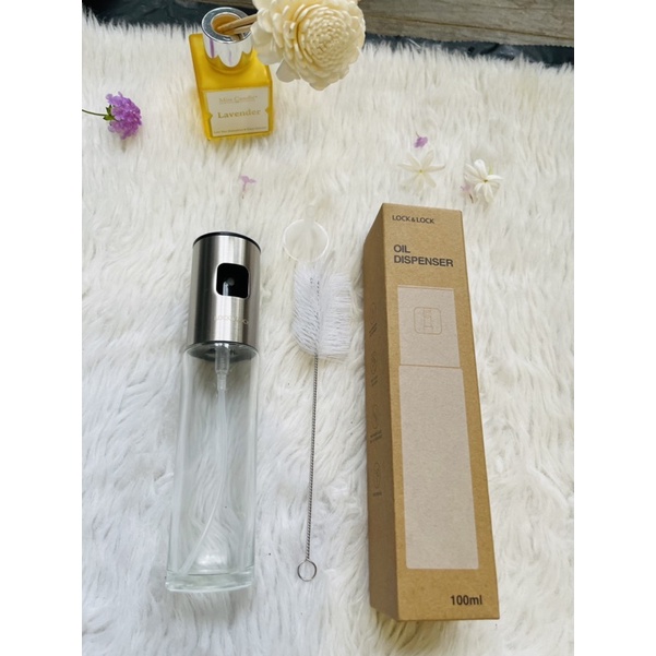 Bình xịt dầu ăn Lock&Lock 100ml kèm phểu và cọ rửa - CKO109