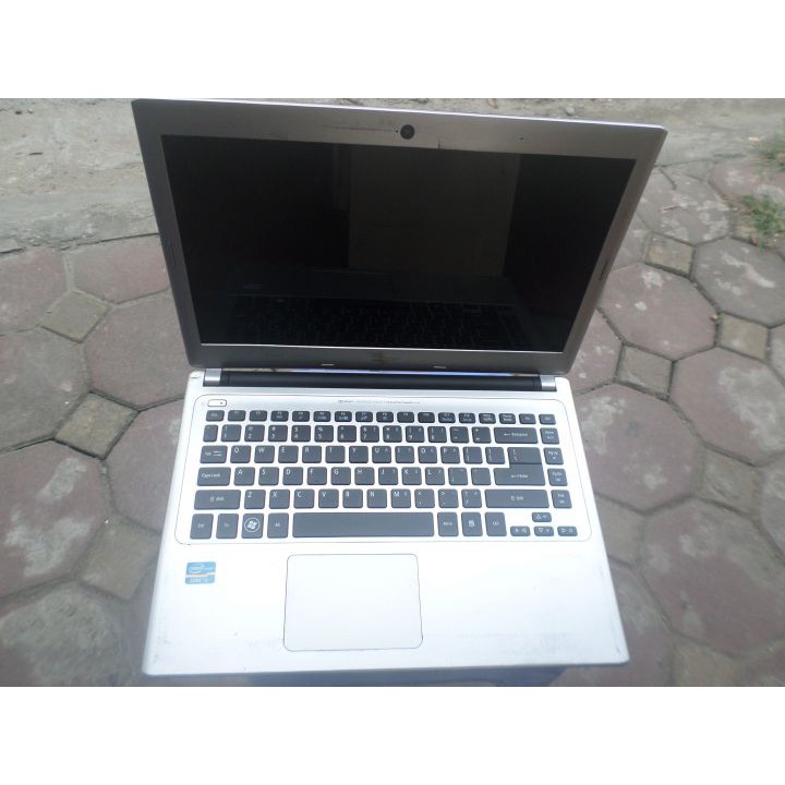 Laptop cũ Acer V5 471, intel Core i5 3337, ram 4Gb, timeline, nguyên tem.