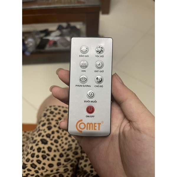 điều khiển quạt cây Comet hơi nước