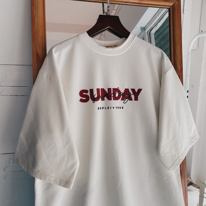 Áo thun in chữ Sunday