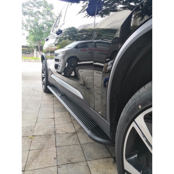 Bậc lên xuống, bệ bước chân tô tô cho Lux SA 2018 - 2022