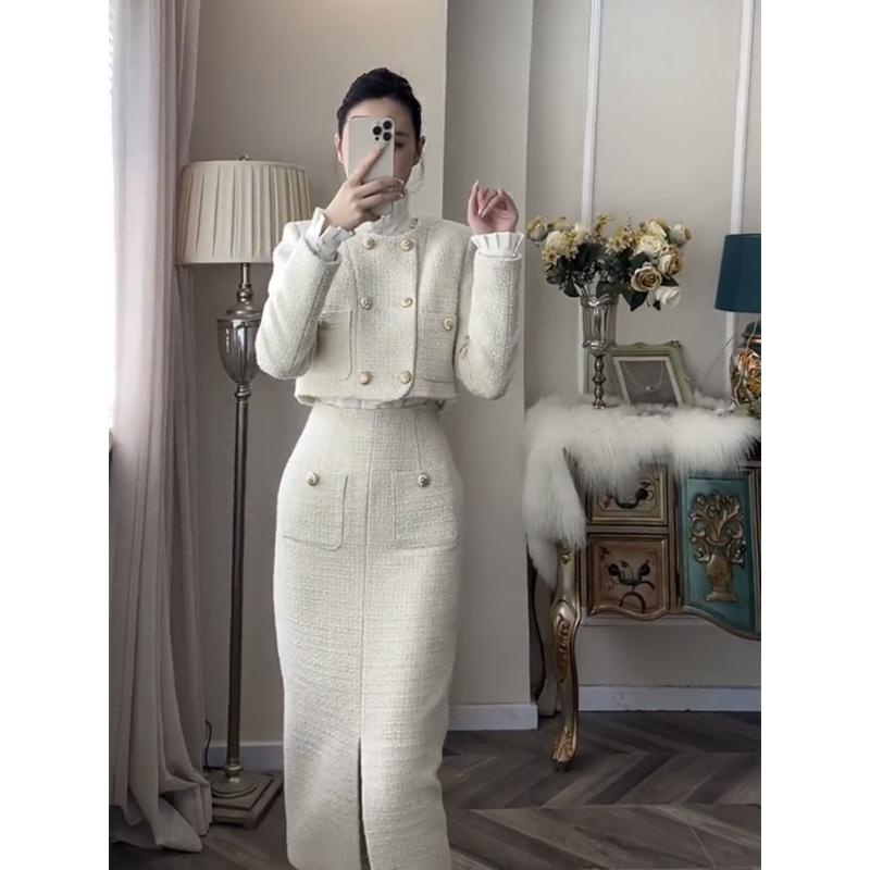 Set Dạ Tweed Nữ Sang Chảnh Áo Croptop Dạ Tweed Chân Váy Dạ Bút Chì Nữ Dáng Dài Xẻ Tà Thu Đông Kiểu Công Sở SD053