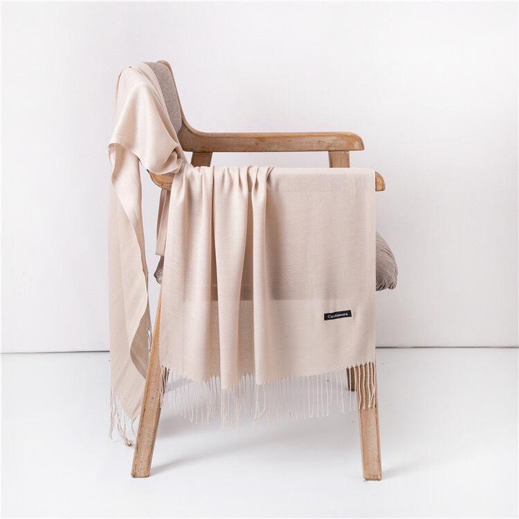 KHĂN CASHMERE QUÀNG CỔ MÀU TRƠN MỀM MỊN CAO CẤP