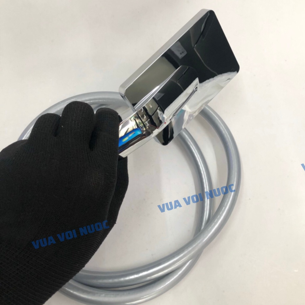 Vòi hoa sen tăng áp massage mặt hình vuông VVN127