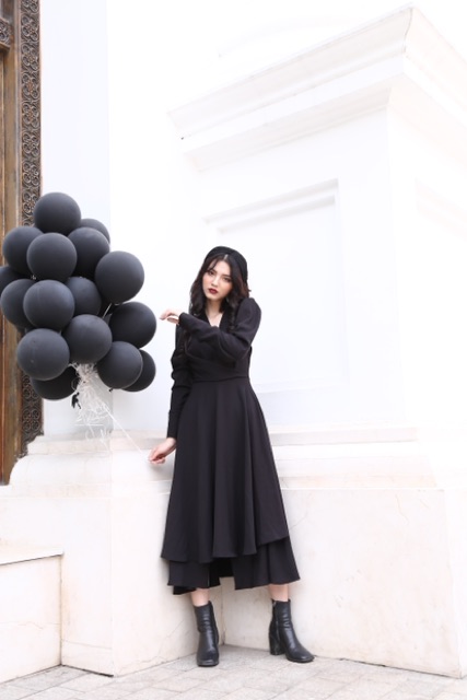 VÁY ĐI PROM - LADY LADY DRESS - VÁY CỔ KHOÉT SÂU TAY DÀI | BigBuy360 - bigbuy360.vn