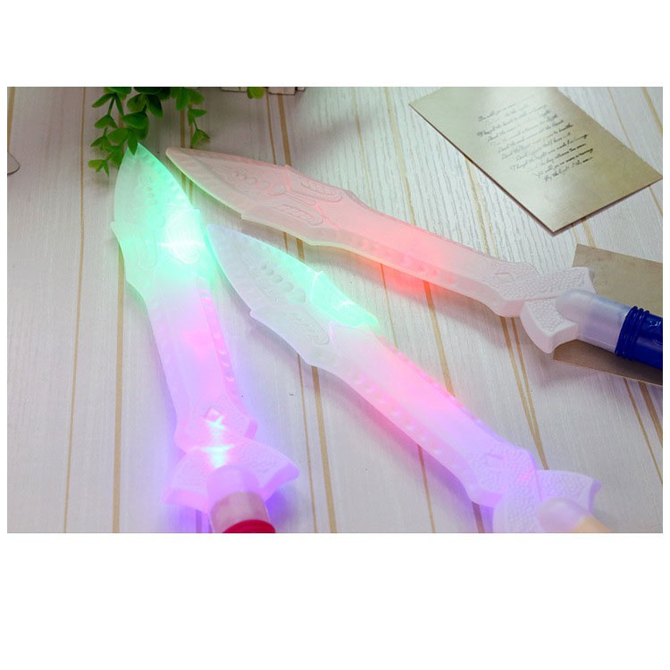 4E Đồ long đao phát sáng siêu nhân nhí AZ34