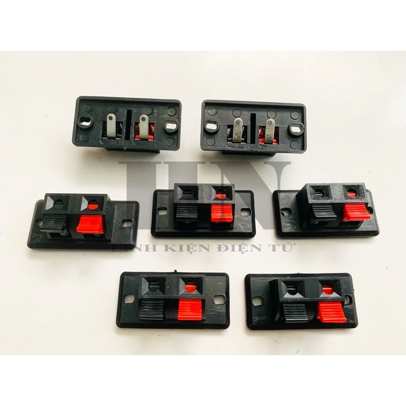 Trạm Loa Kẹp Dây 2 Chấu Loại Tròn / Vuông Lõi Tròn Và Dẹp