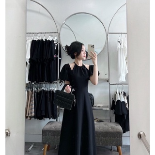 Váy cổ yếm tay bồng