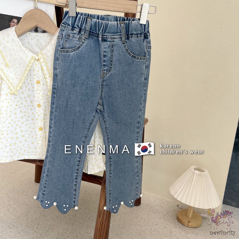Quần jean lưng vừa đính ngọc trai nhân tạo thời trang Hàn Quốc dành cho bé gái