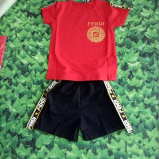 Com bo sét bộ bé gái