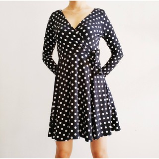 ĐẦM CHẤM BI TAY DÀI FOREVER 21
