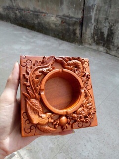 Gạt tàn gỗ