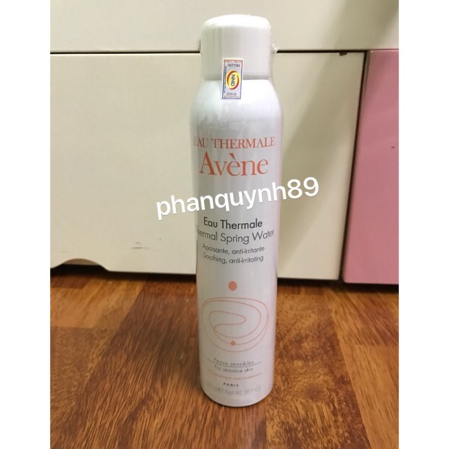 Avene - xịt khoáng cân bằng độ ẩm cho da