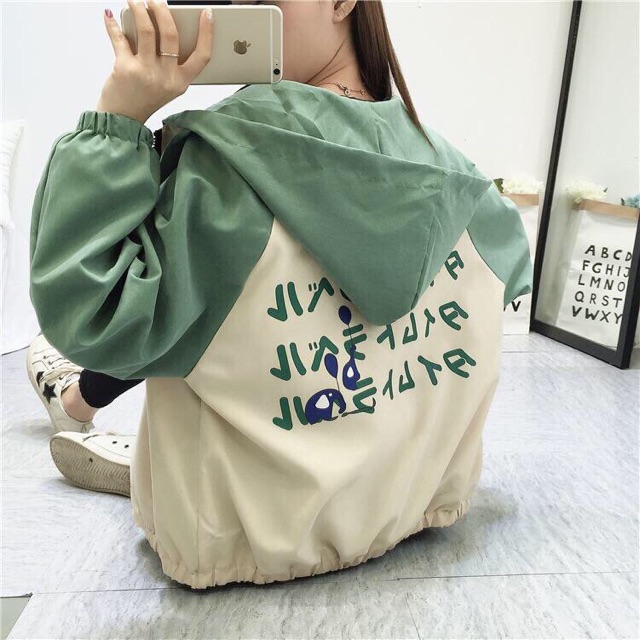 Áo khoác nữ dù 2 lớp phong cách Hàn Quốc in hình ngộ nghĩnh M112
