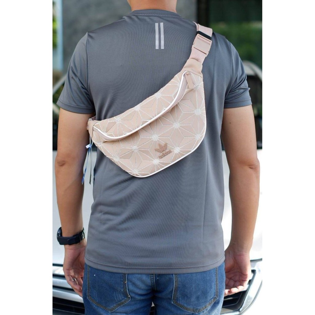 ⚡️ [ 𝗡𝗲𝘄 𝗦𝗲𝗮𝘀𝗼𝗻 XUẤT DƯ XỊN ] Túi đeo chéo Adidas Original Urban 3D MESH WAIST BAG (ảnh thật) CAM KẾT CHẤT LƯỢNG | BigBuy360 - bigbuy360.vn