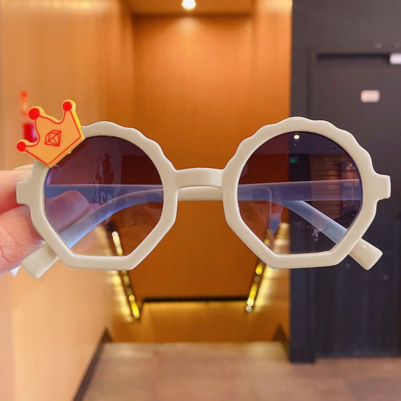 Kính Mát Bảo Vệ Chống Tia UV Thời Trang Cho Bé