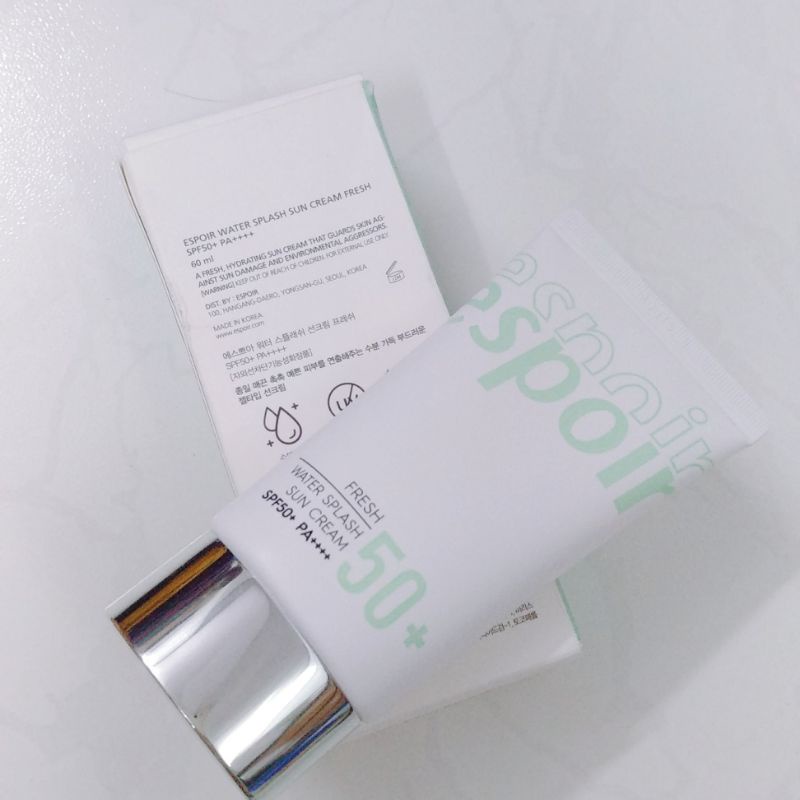 Kem chống nắng màu xanh Espoir Fresh Water Splash Sun Cream SPF50+ PA++++ 60ML