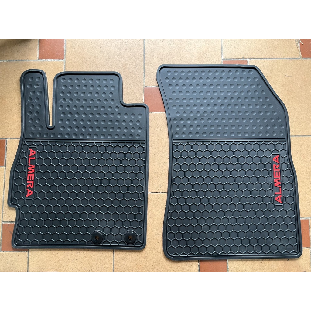Thảm trải sàn cao su theo xe Nissan Almera 2021-2022
