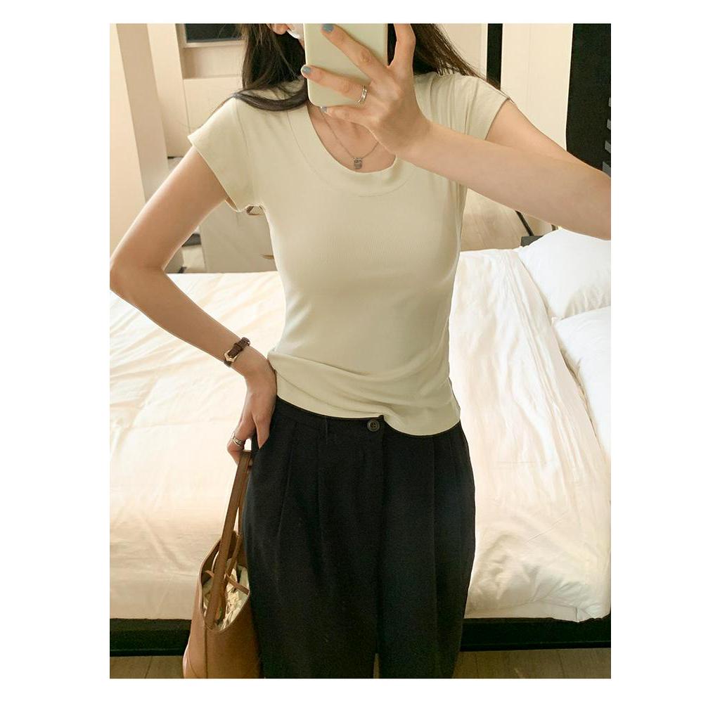 Áo Thun Cổ Chữ U Ngắn Tay Dáng Ôm Thời Trang Đơn Giản 63890