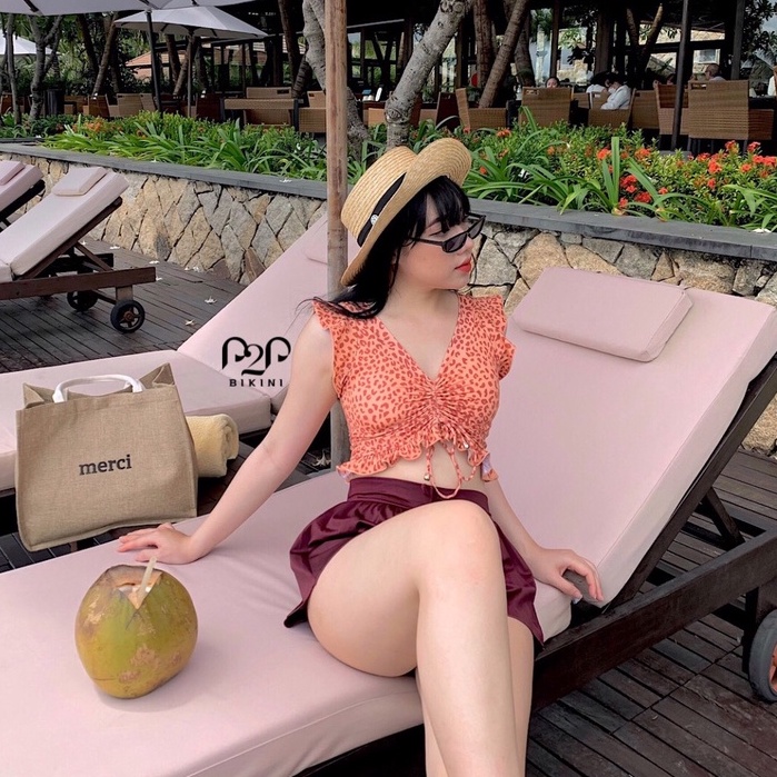 P2P BIKINI - Đồ bơi hai mảnh áo tay bèo, quần giả váy xòe họa tiết beo - BTK320HT_LC
