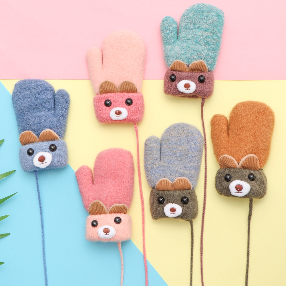 Găng tay giữ ấm cho trẻ sơ sinh