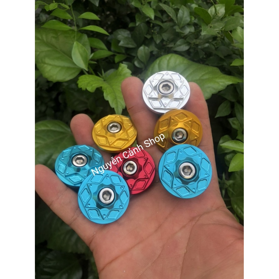 Cặp Gù nhôm CNC gắn các loại xe