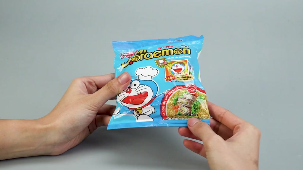 [GÓI LẺ] - ACECOOK - Mì gói Doraemon 2 vị: Doraemon bò cuộn phô mai và Doraemon tôm gà tỏi phi (62g - 63g/gói) | BigBuy360 - bigbuy360.vn
