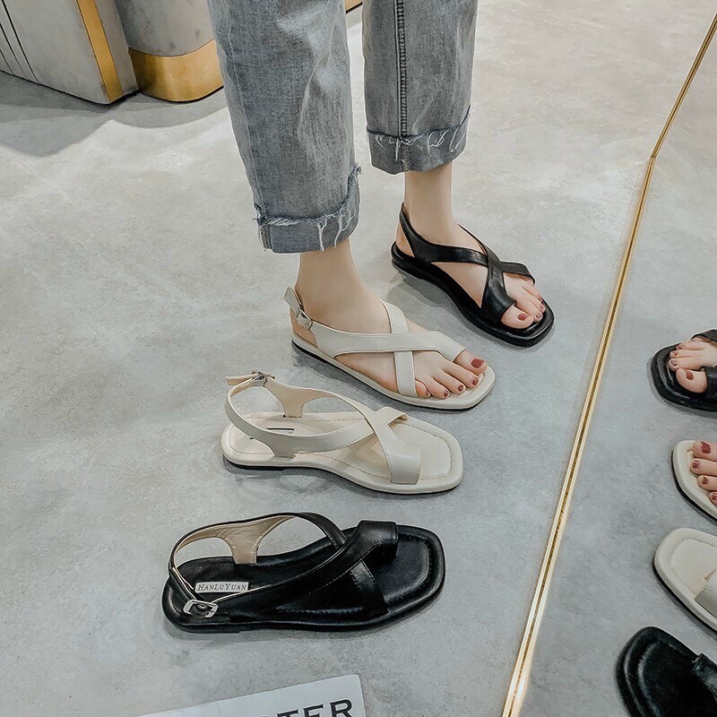Sandal xỏ ngón thời trang nữ