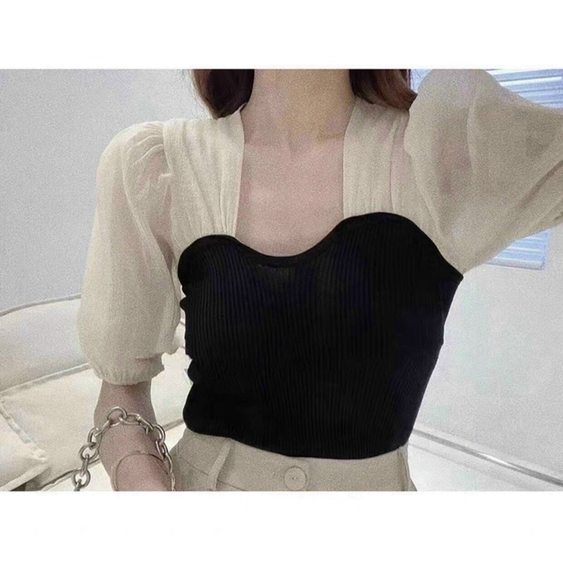 Áo Đen Cổ Khoét Tay Voan Nude Xịn Xò