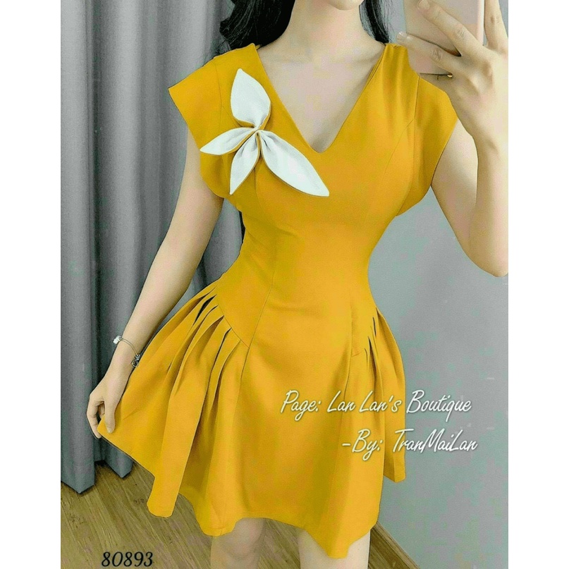 ĐẦM KIỂU NỮ CỔ TIN CHÂN VÁY XẾP LY SANG CHẢNH TINH TẾ CHO CÁC CHỊ EM