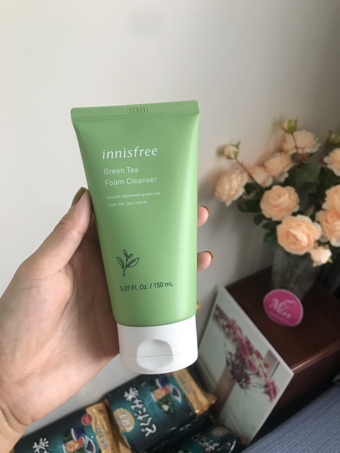 [Mẫu mới 2019] Sữa rửa mặt trà xanh Innisfree Green Tea Cleansing Foam