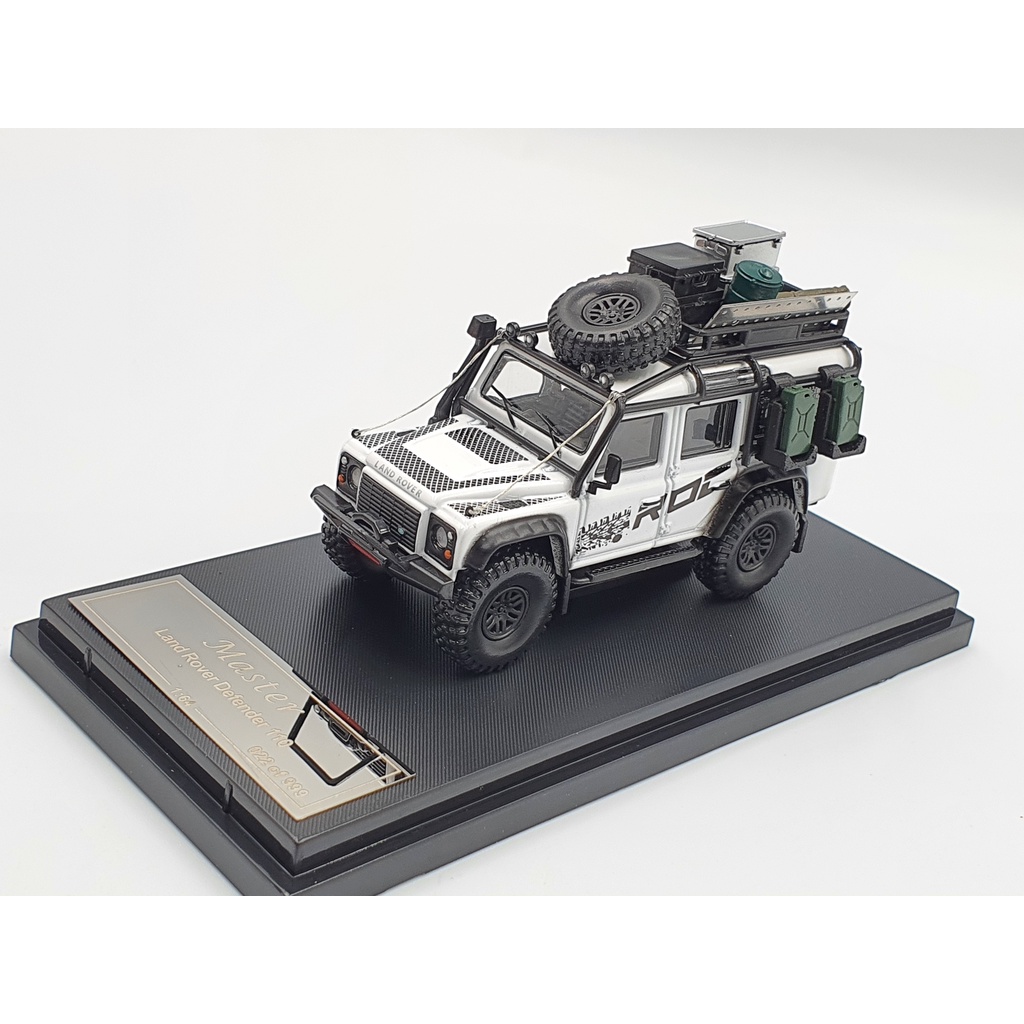 Xe Mô Hình Land Rover Defender 110 Tỉ lệ 1:64 Hãng sản xuất Master ( Trắng )