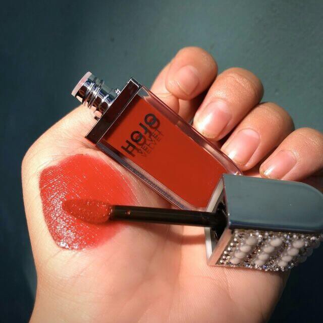 Son kem Hojo Velvet Matte Textur Light And Thin Silk Smooth, son lì mịn