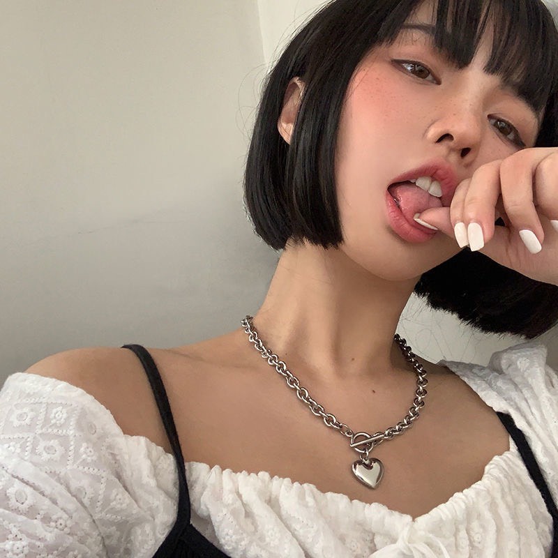 Vòng cổ nữ Choker Madeline V14 hình trái tim kiểu dáng thời trang phong cách Hàn Quốc