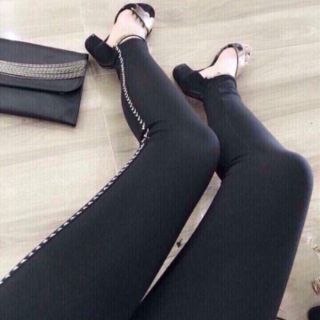 Quần legging nữ