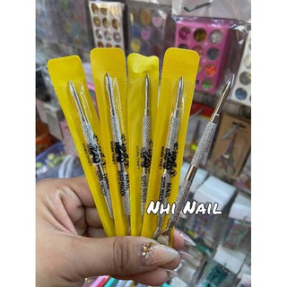 Dụng cụ nail,sủi da lấy khóe 2 đầu tiện lợi.