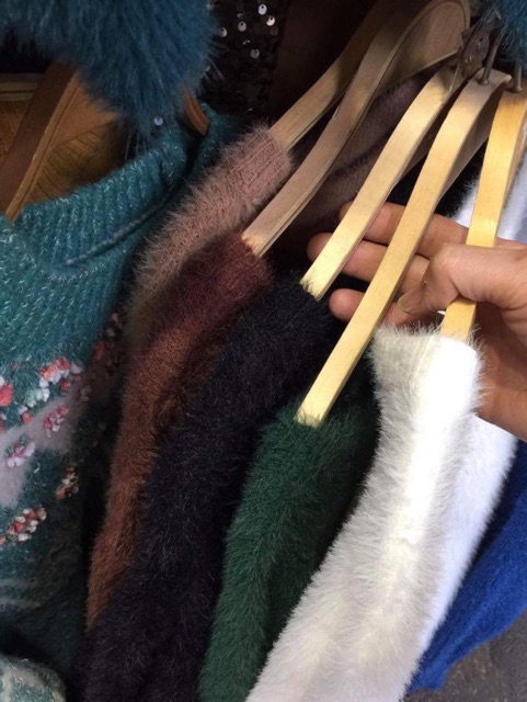 Váy len lông thỏ