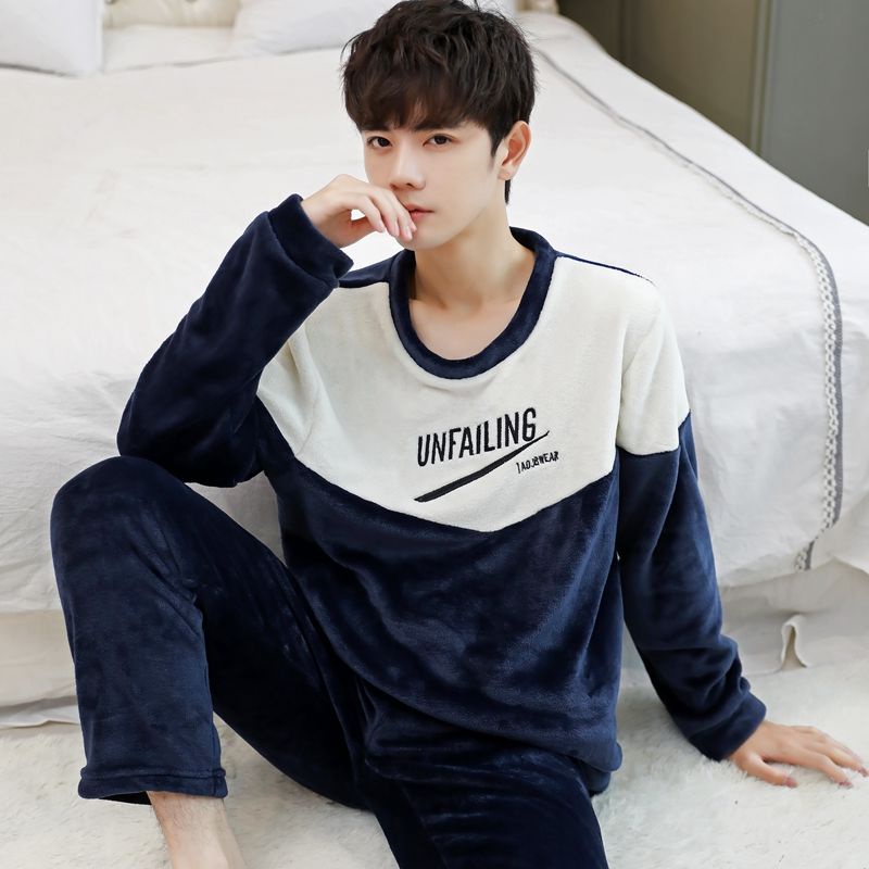 Bộ Đồ Ngủ 2 Món Bằng Vải flannel Phối Nhung Dày In Họa Tiết Hoạt Hình Dễ Thương Cho Nam Zi6